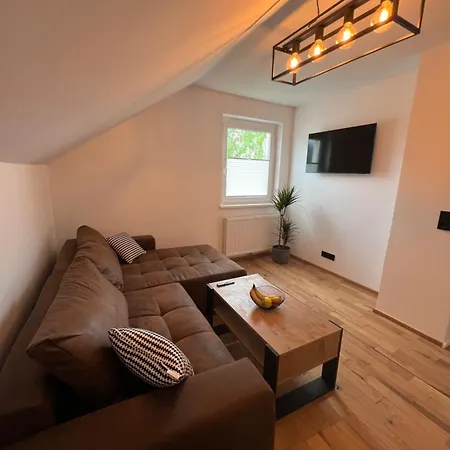 Cityapartments Reutte-muehl * روتته