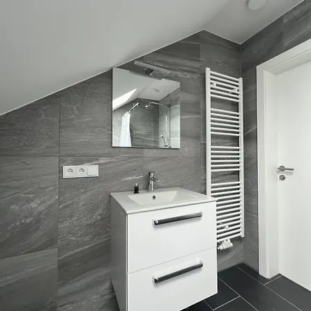 Cityapartments Reutte-muehl روتته